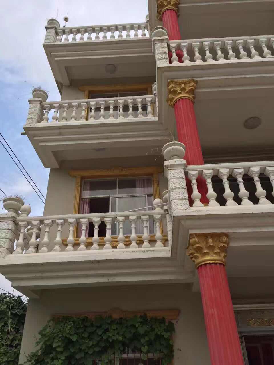 新藝廊柱 (2).jpg